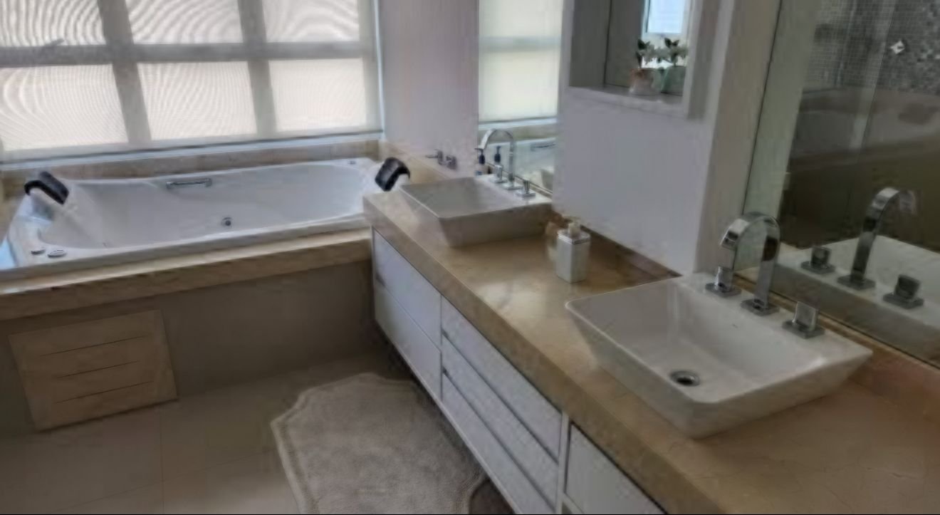 WhatsApp Image 2025-11-14 at 12.31.35