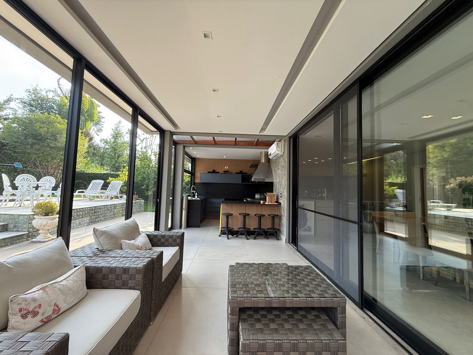 WhatsApp Image 2025-12-05 at 18.35.11 (2)