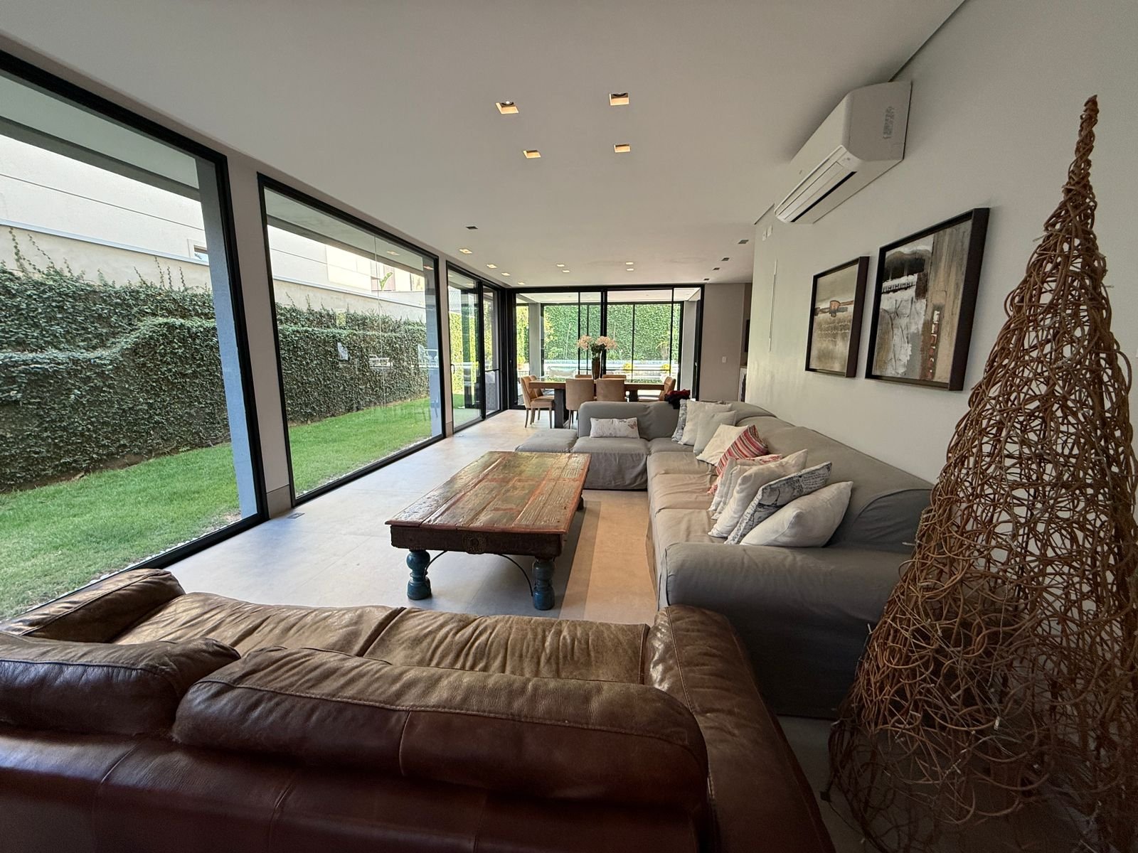 WhatsApp Image 2025-12-05 at 18.35.11 (5)