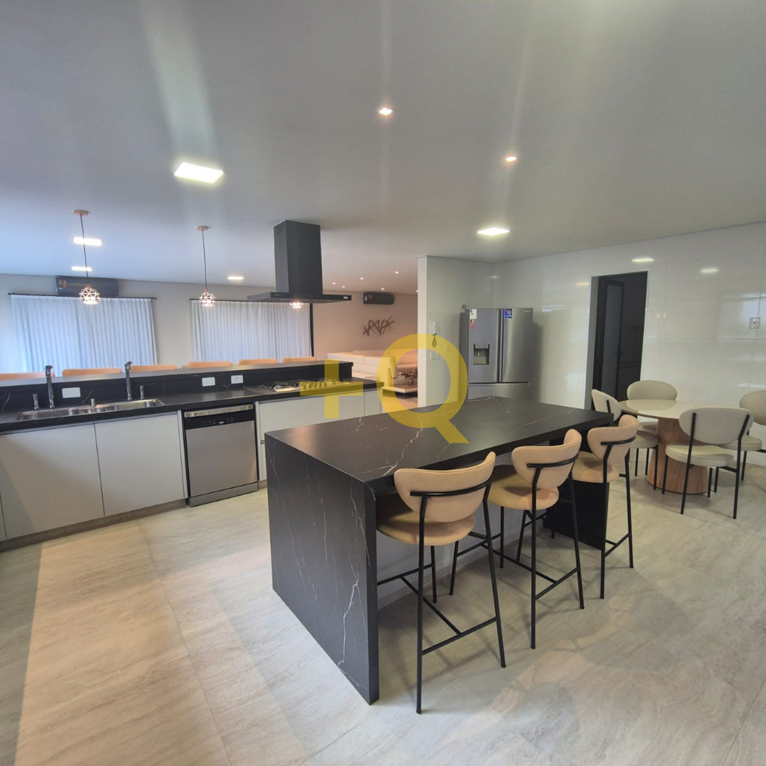 58612 Casa mobiliada com 5 suítes à venda no Residencial Tamboré 11 – Alphaville