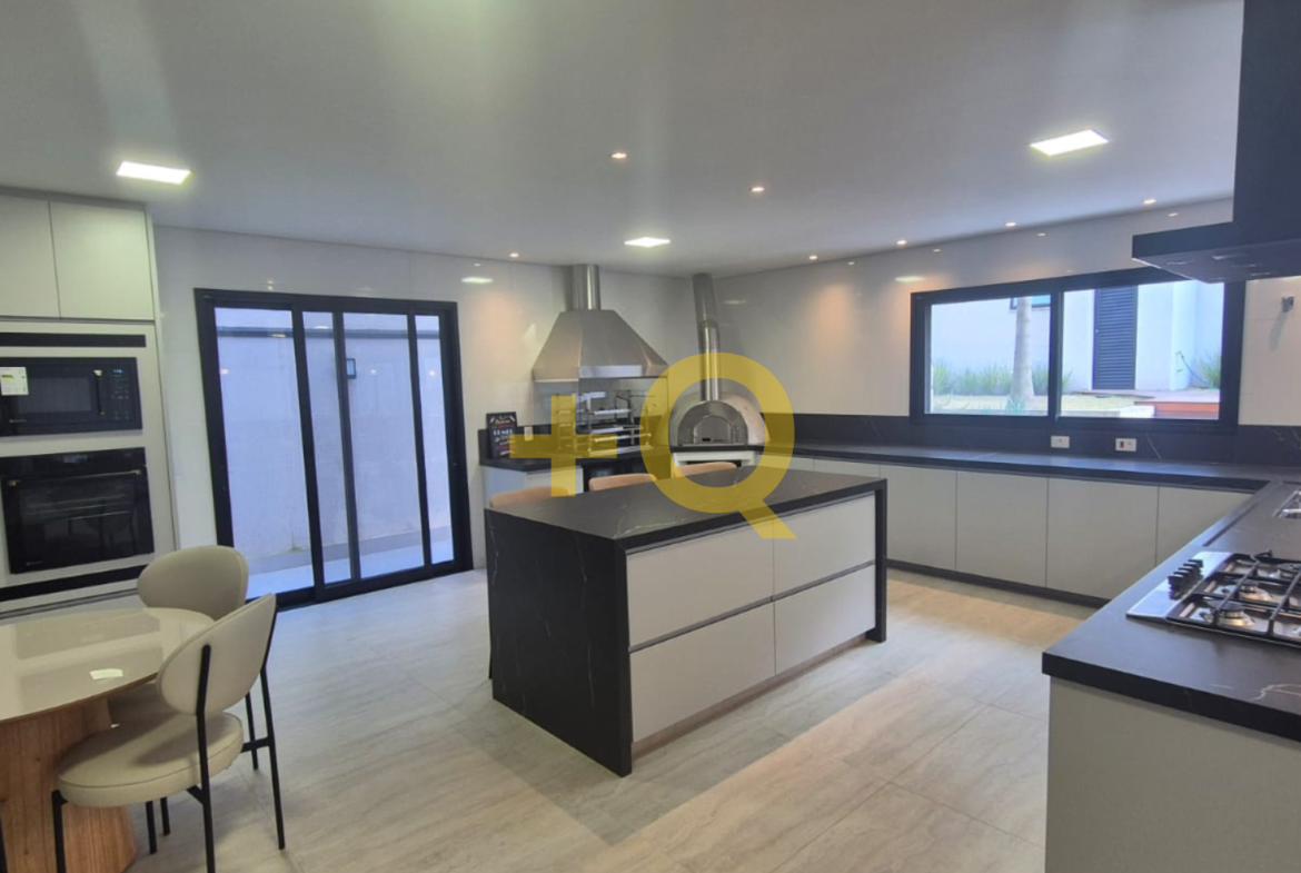 Casa mobiliada com 5 suítes à venda no Residencial Tamboré 11 – Alphaville
