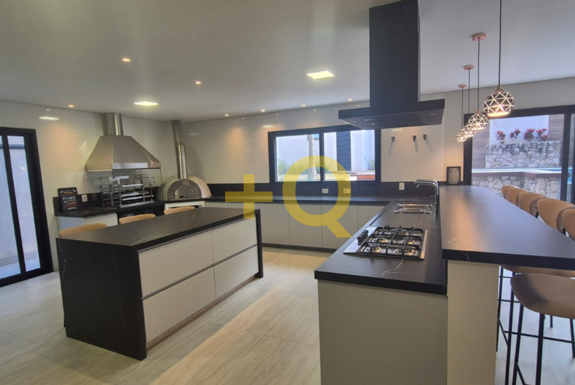 Casa mobiliada com 5 suítes à venda no Residencial Tamboré 11 – Alphaville