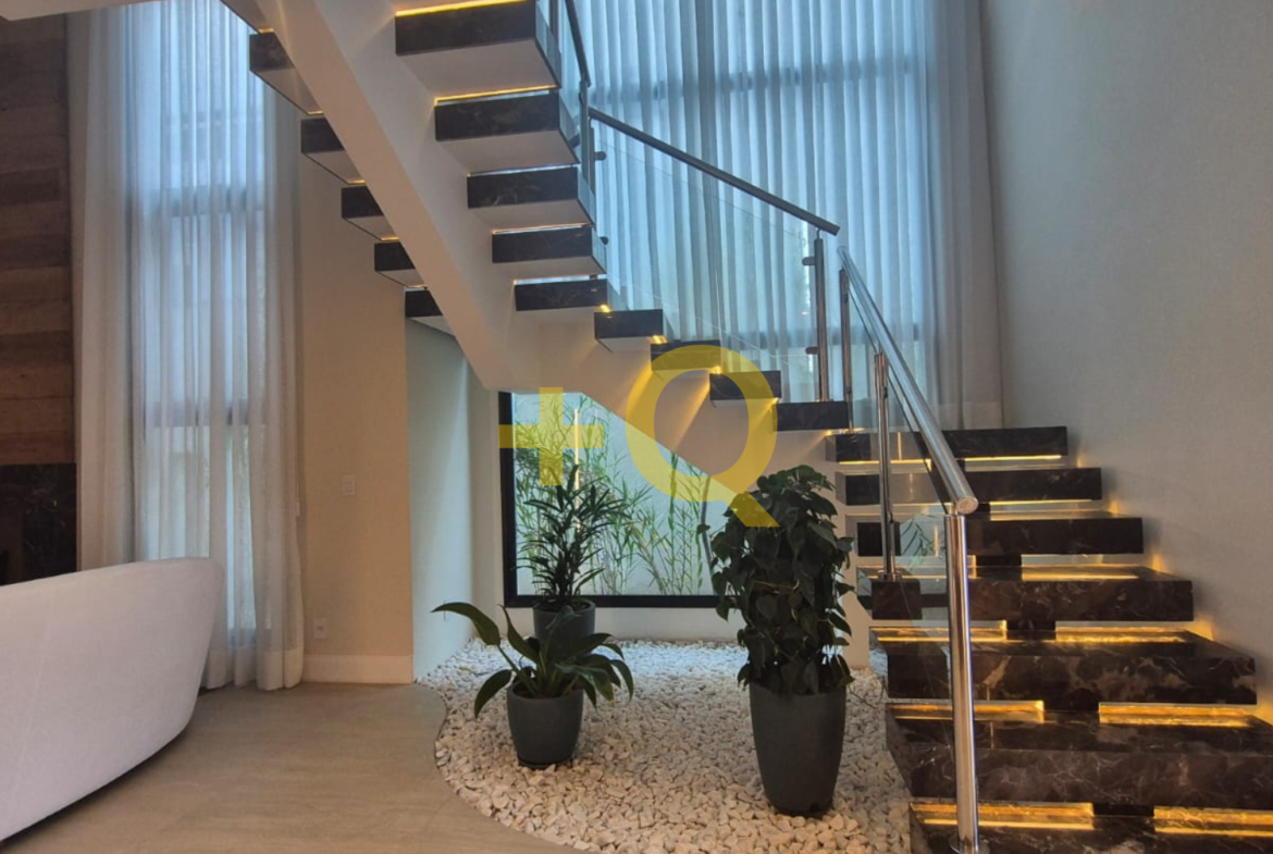Casa mobiliada com 5 suítes à venda no Residencial Tamboré 11 – Alphaville