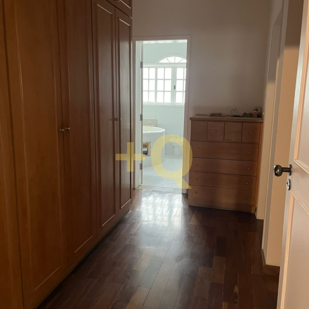 +Q – 1 Casa à venda no Residencial 18 do Forte – Alphaville 4 suítes | 475 m² de área construída
