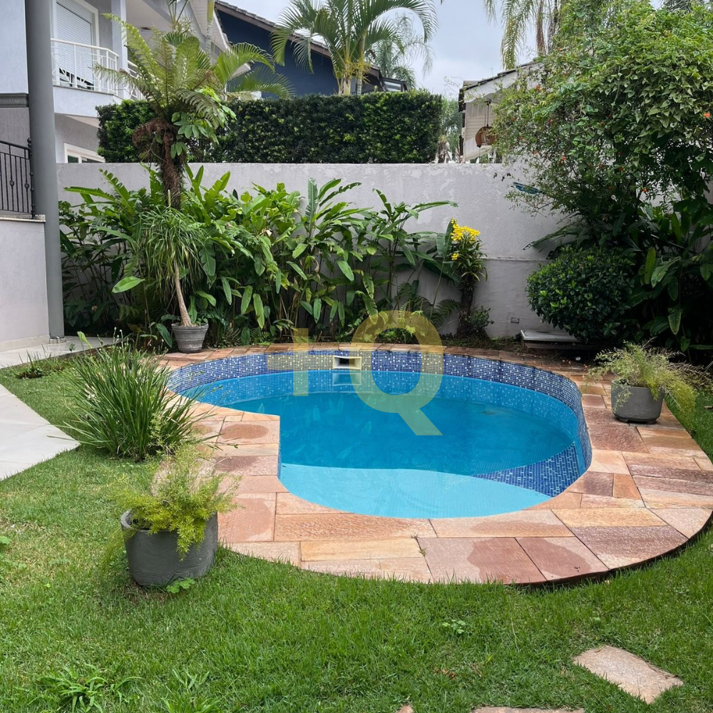 +Q – 1 Casa à venda no Residencial 18 do Forte – Alphaville 4 suítes | 475 m² de área construída