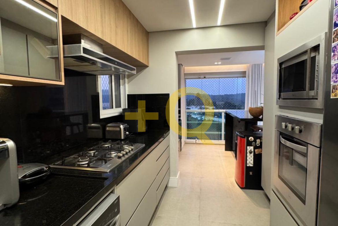 Apartamento 202m² | Andar Alto | 3 Suites | 3 Vagas
