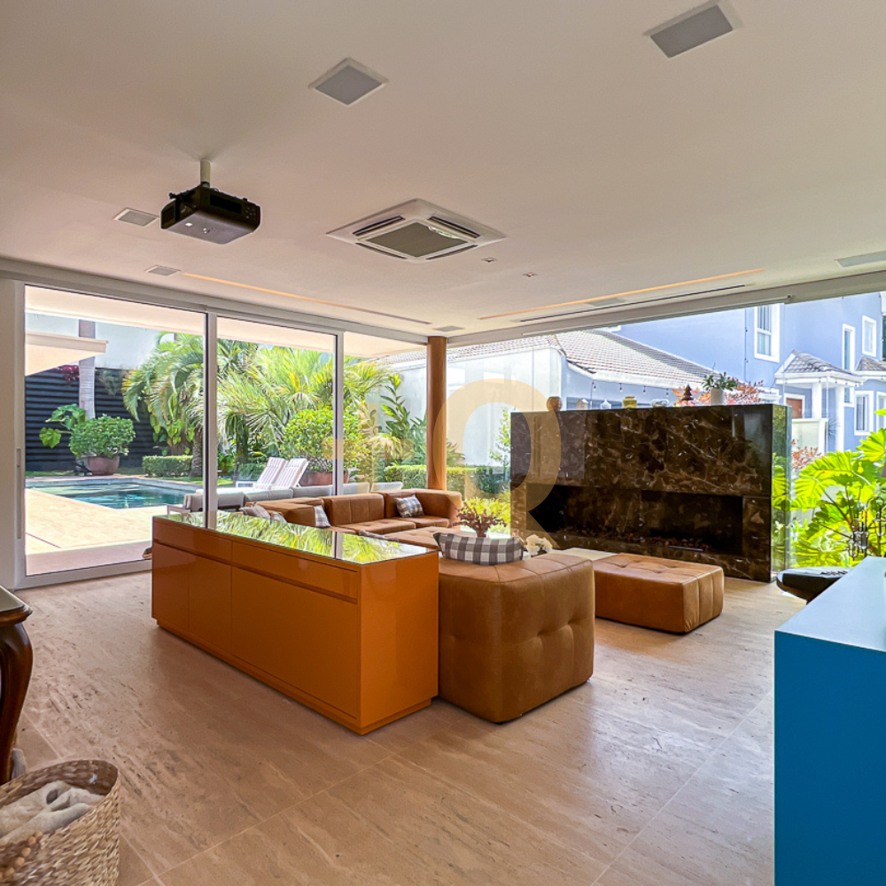+Q Casa de Alto Padrão no Residencial Melville – Alphaville