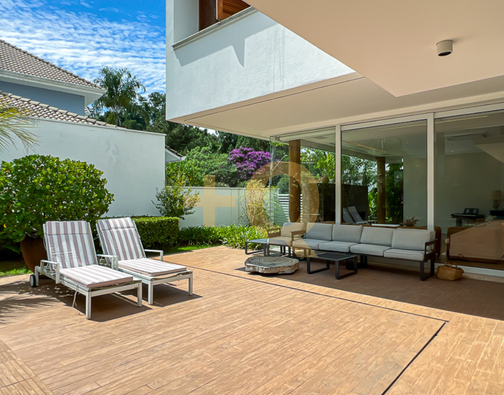 Casa de Alto Padrão no Residencial Melville – Alphaville