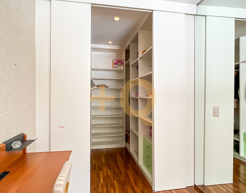 Casa de Alto Padrão no Residencial Melville – Alphaville