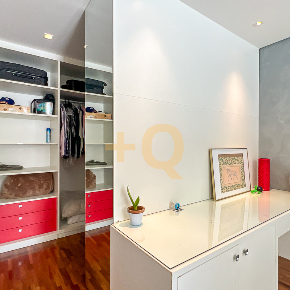 +Q Casa de Alto Padrão no Residencial Melville – Alphaville